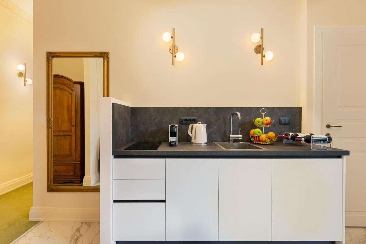 Leopoldo Apartment Baveno Bagian luar foto