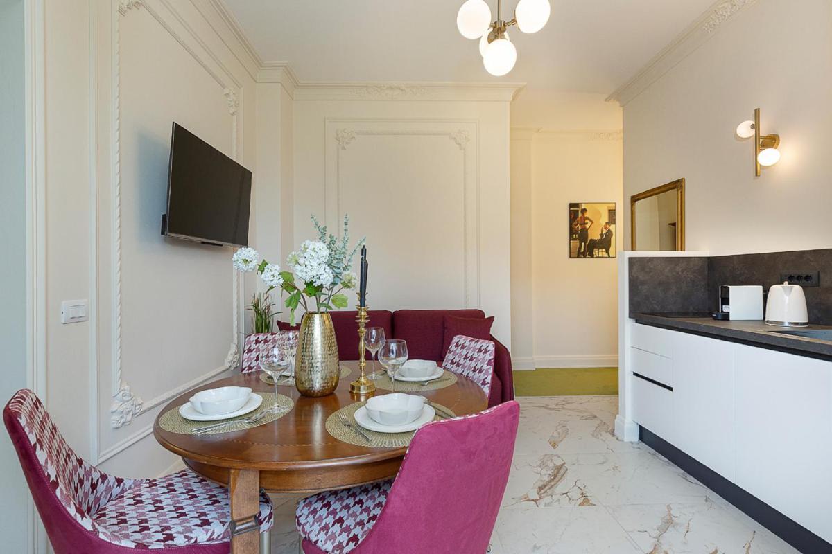 Leopoldo Apartment Baveno Bagian luar foto